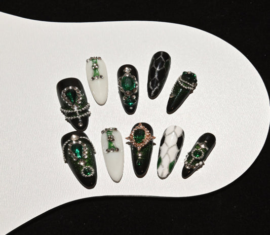 EMERALD ELEGANCE